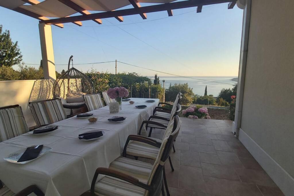 Villa Pergola -Apartment Roko Mlini Extérieur photo